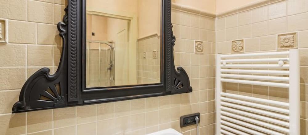 Deluxe Double Room, City View photo 3
