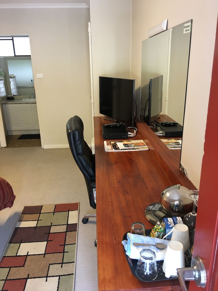 King Suite photo 3