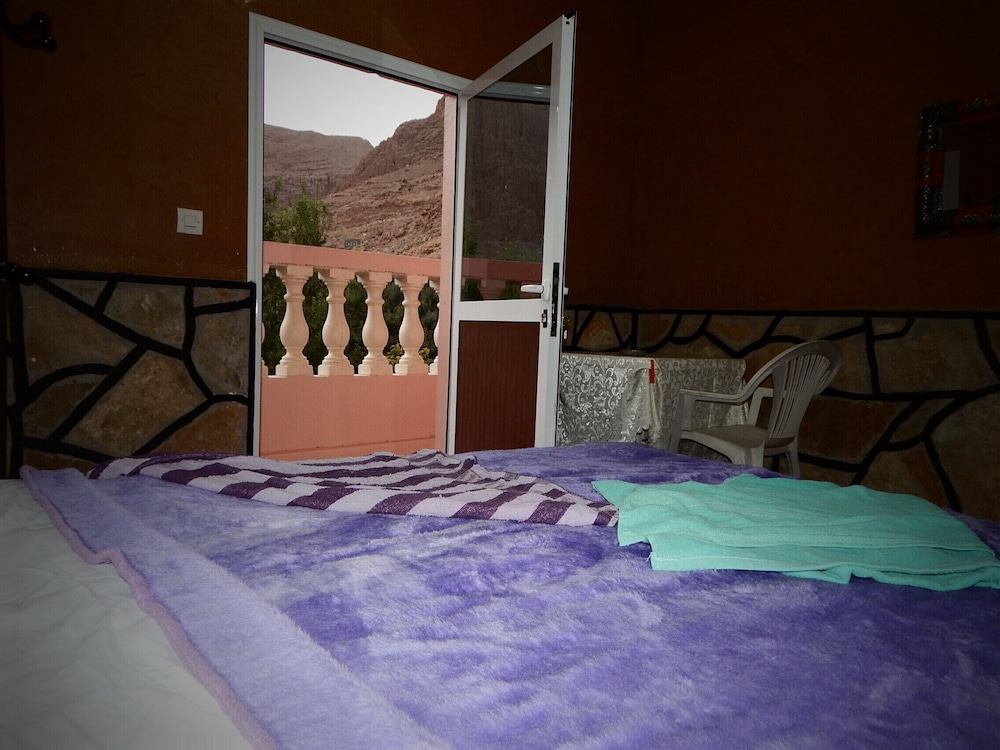 Quadruple Room, Multiple Beds photo 2