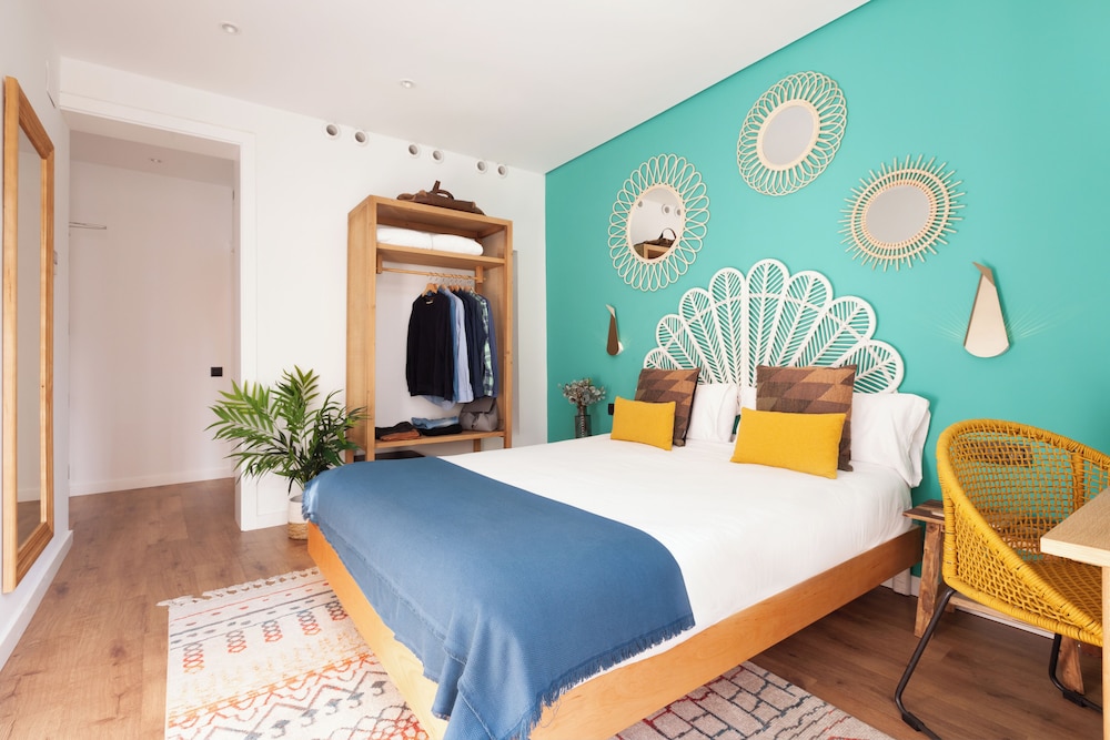 Deluxe Double Room, 1 Queen Bed, Non Smoking