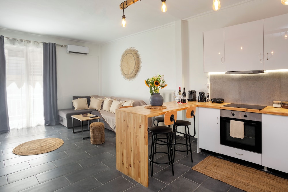 Classic Apartment, 2 Bedrooms, Non Smoking, Balcony