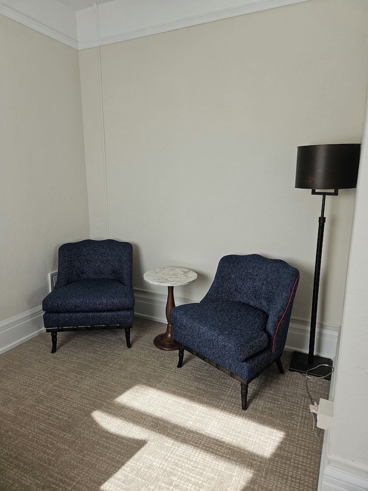 Double Queen Junior Suite photo 2