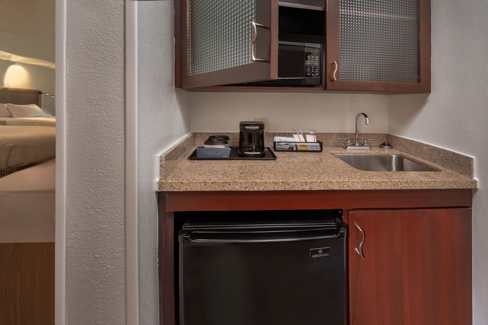 Suite, Multiple Beds - Photo 5