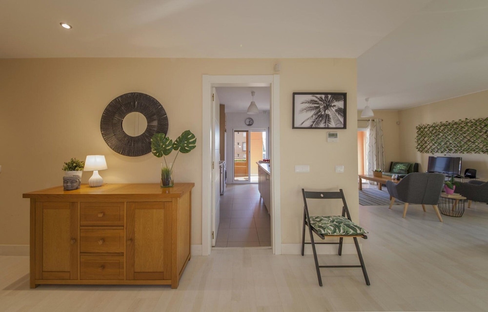 B02 - Fantastic Apartment With Pool Almost on the Sandy Beach, Photo 52