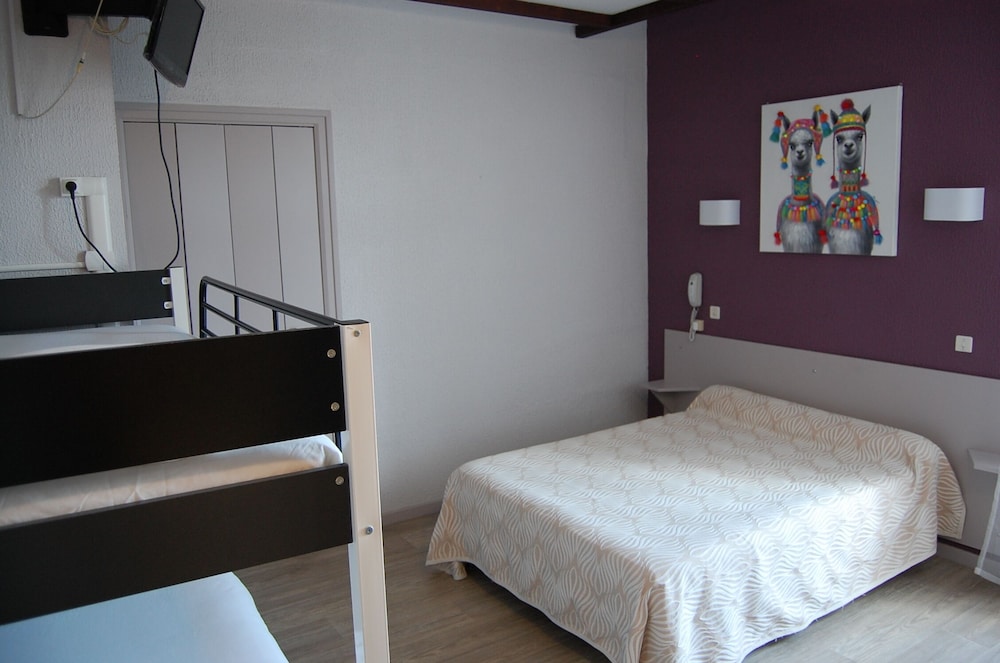 Quadruple Room photo 3