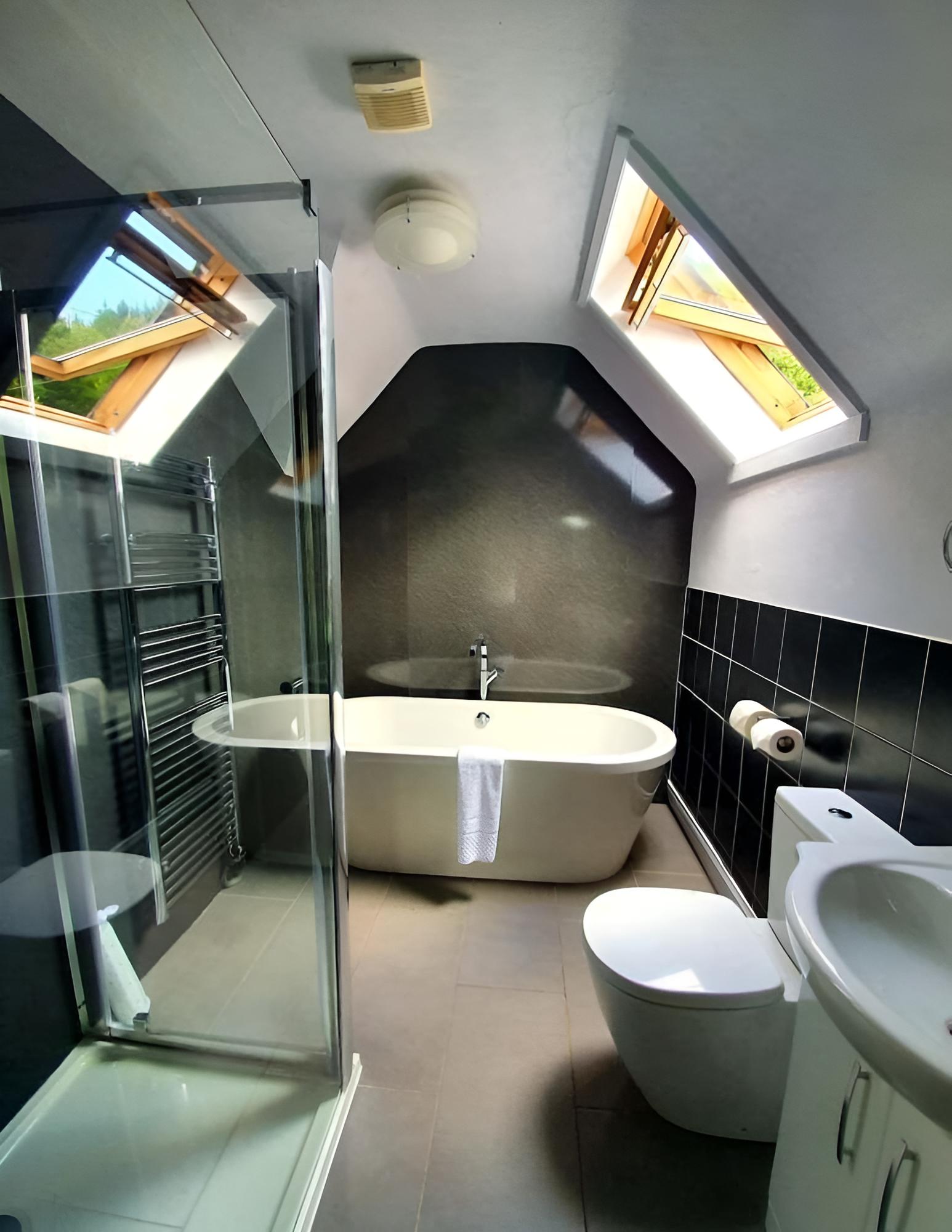 Suite, Lake View (Earn Suite - Dinner Included) photo 3