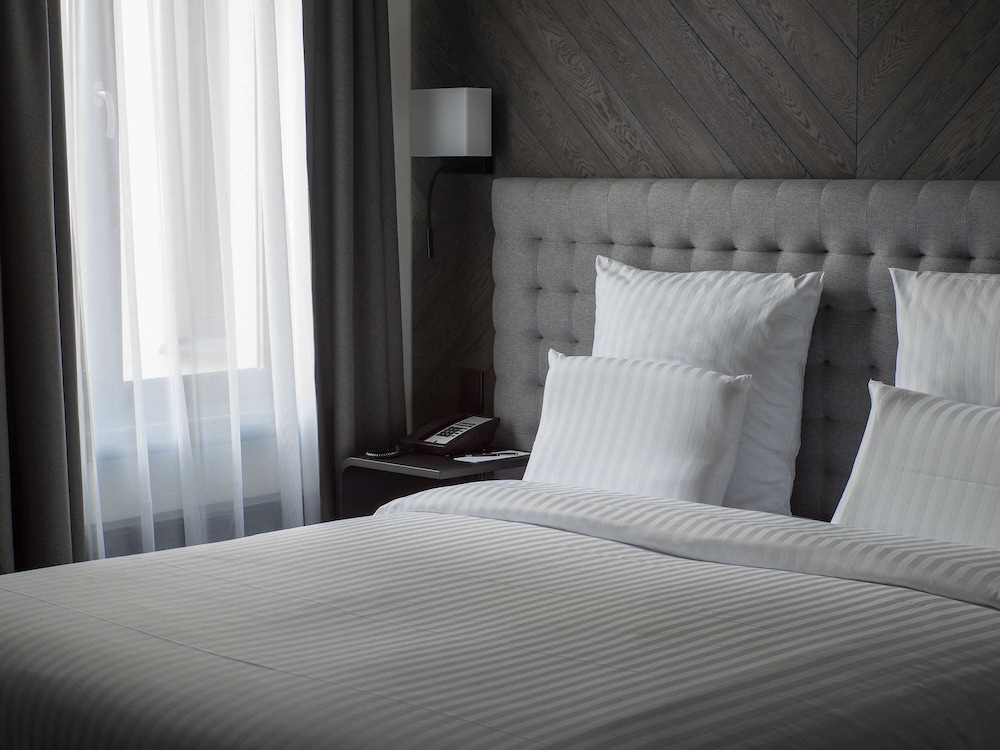 Superior Room, 1 King Bed - Photo 1