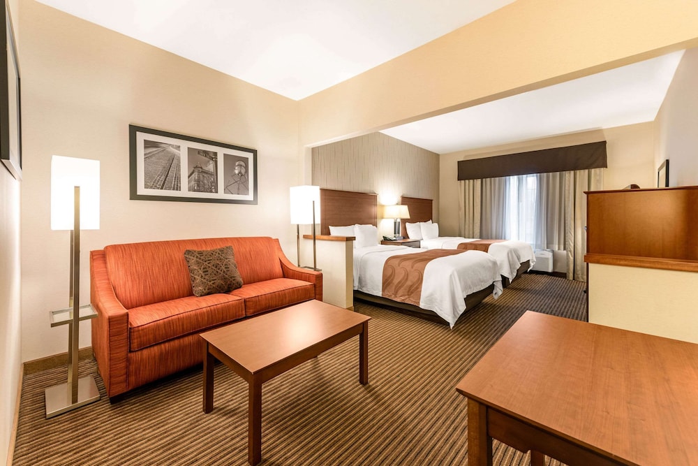 Suite, Multiple Beds, Accessible, Non Smoking - Photo 1