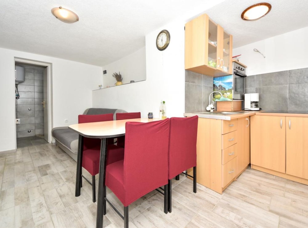 Apartment (One Bedroom Apartment with Sea View A)
