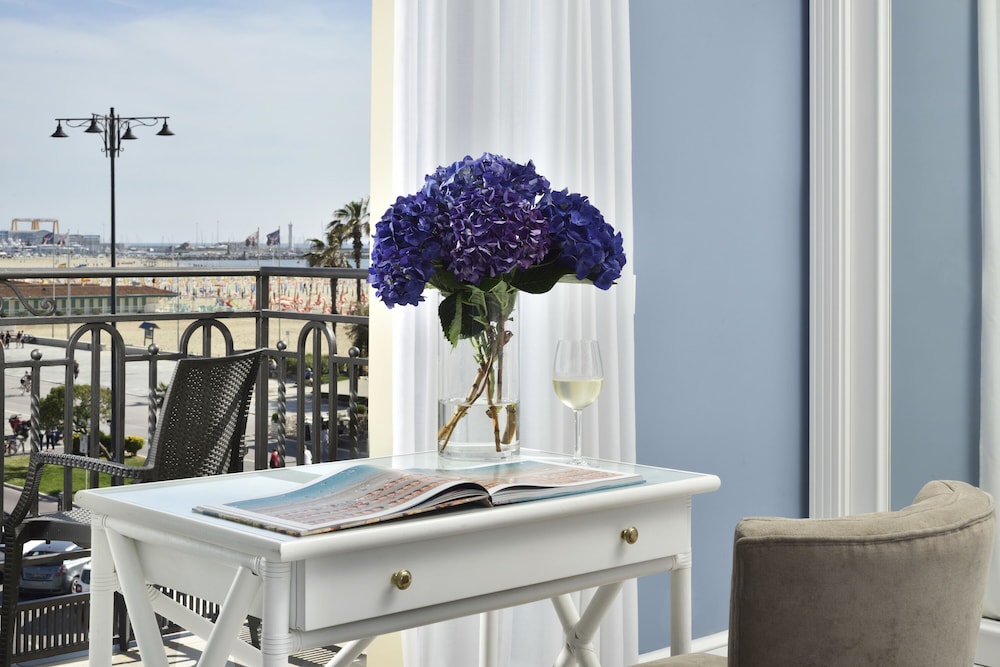 Double Room, Balcony, Sea View (Panoramic) - Photo 7