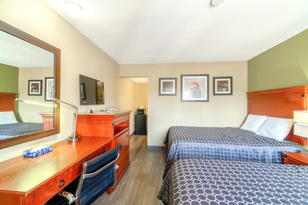 Room, 2 Queen Beds, Non Smoking photo 1