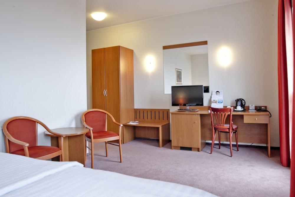 Quadruple Room - Photo 4