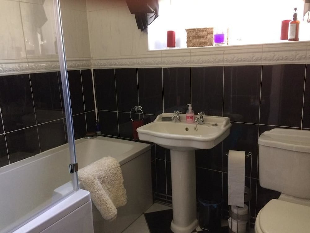 Double Room (External Bathroom) photo 3