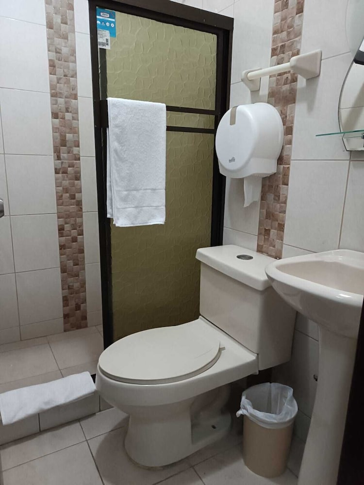 Standard Quadruple Room photo 3
