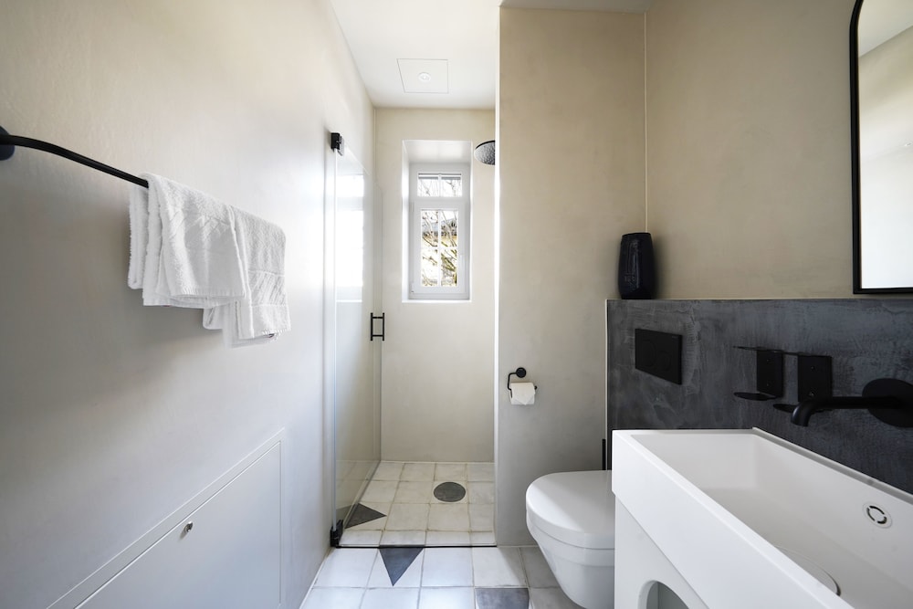 Standard Room - Photo 6