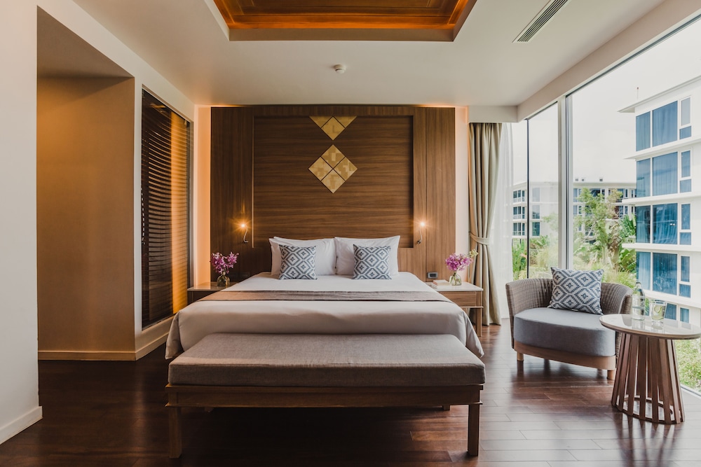 2 Bedroom Residence with Balcony photo 1