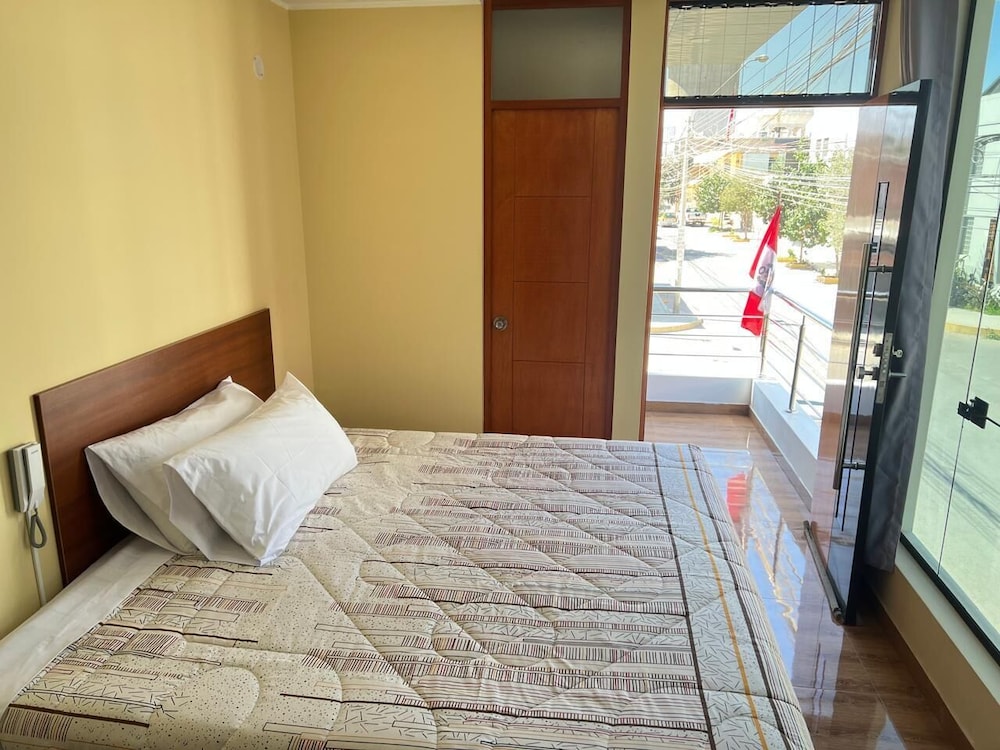 Deluxe Double Room Single Use