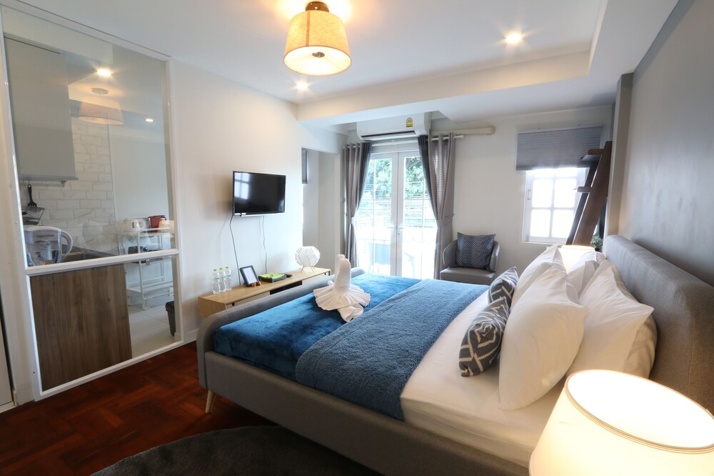 2-Bedroom Suite photo 3