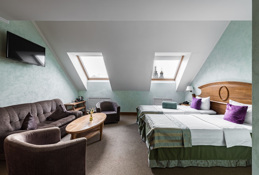 Superior Double or Twin Room photo 3