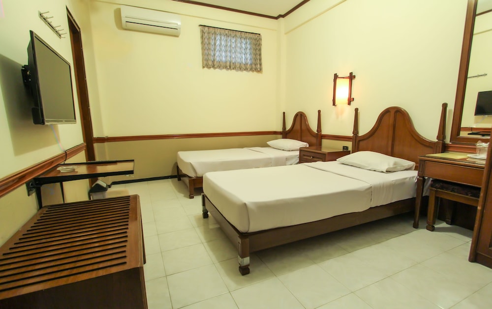 Standard Room - Photo 12