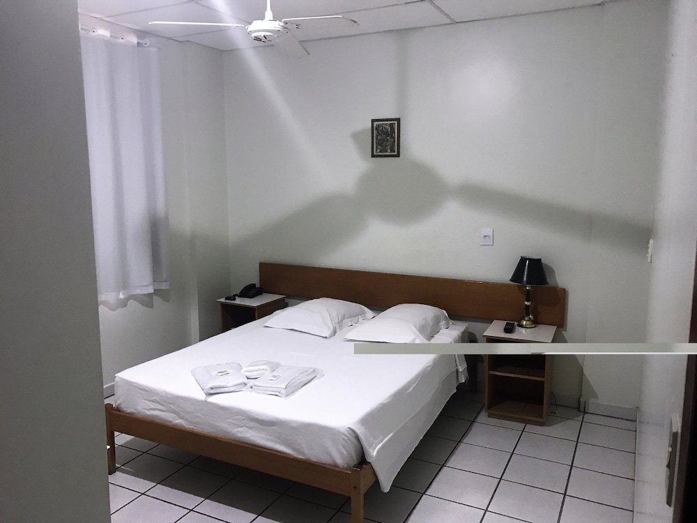 Standard Triple Room, 3 Twin Beds photo 1