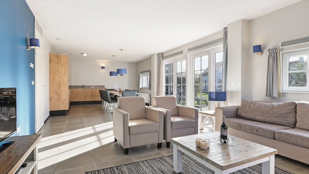 House (10L-Breskens Luxe)