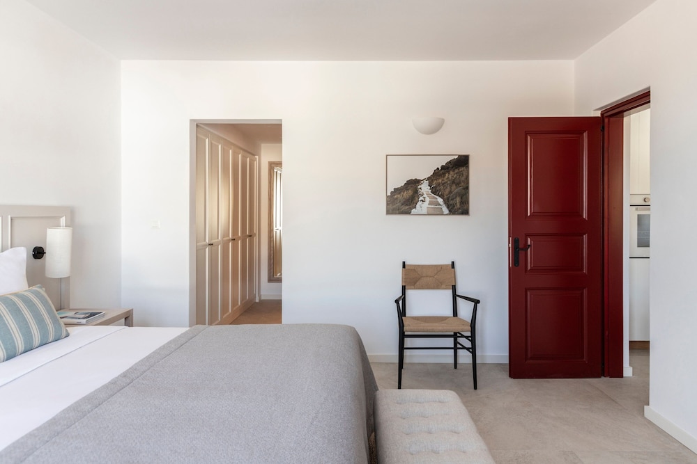 Suite, 2 Bedrooms (Balcony) - Photo 7