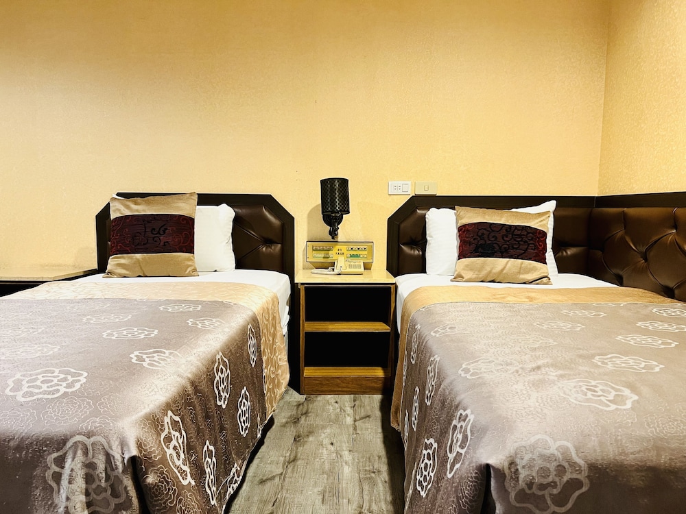 Business Twin Room, 2 Twin Beds photo 1