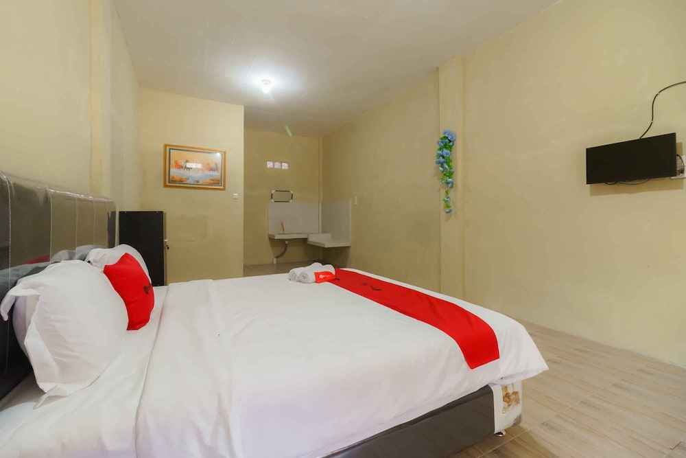 Premium Room (Reddoorz) - Photo 4