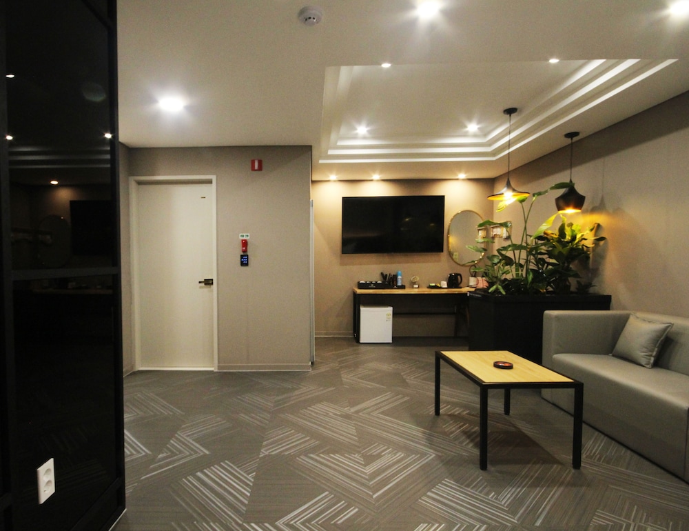 Room (Event, Karaoke) photo 3