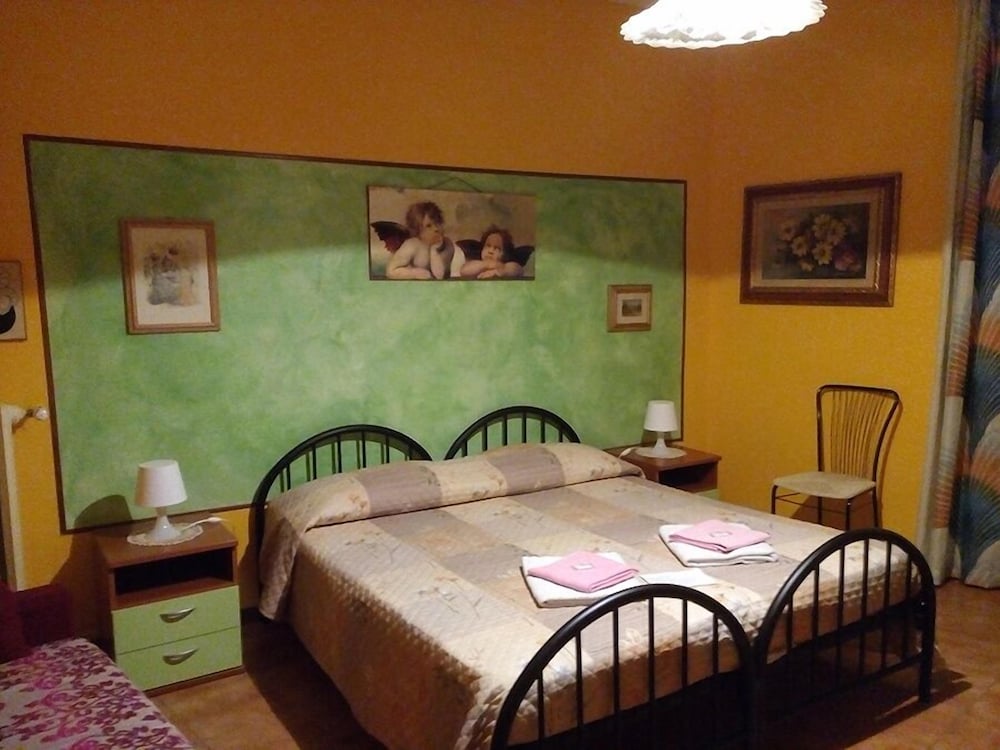 Double or Twin Room photo 2