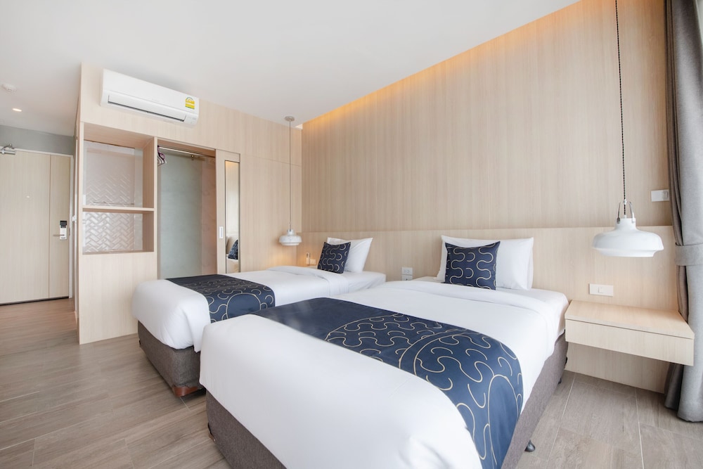 Deluxe Twin Room, Ocean View - Photo 3