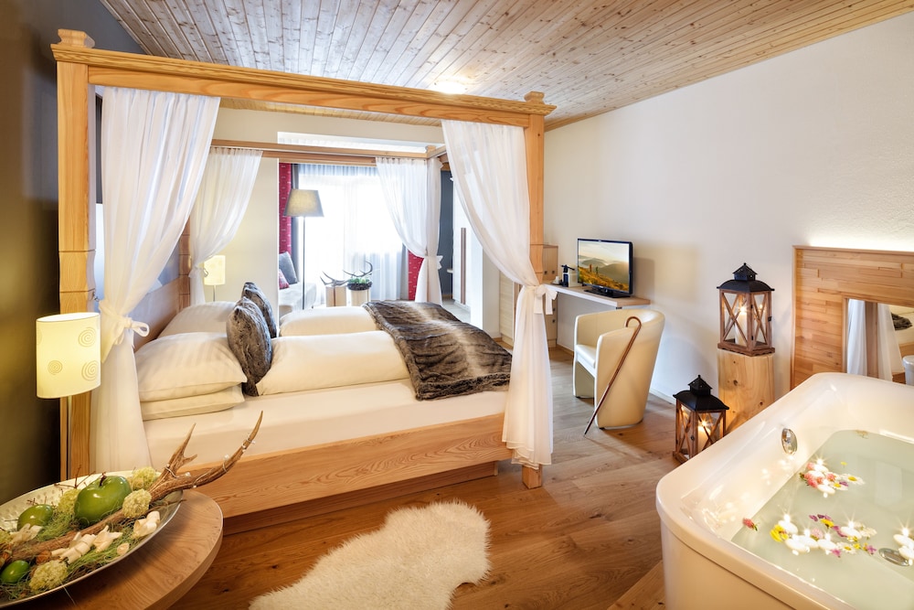 Romantic Room