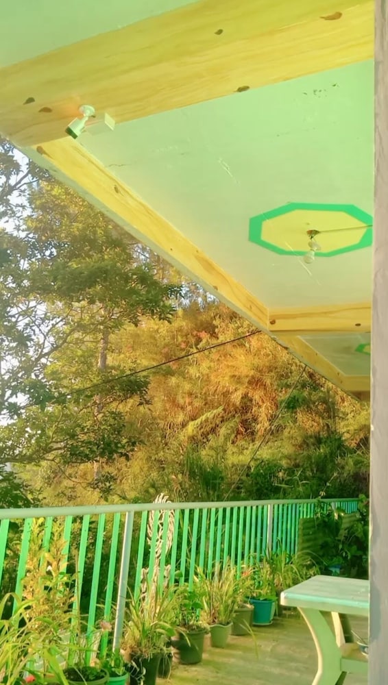 Quadruple Room, 1 Bedroom, Private Bathroom, Mountain View photo 3