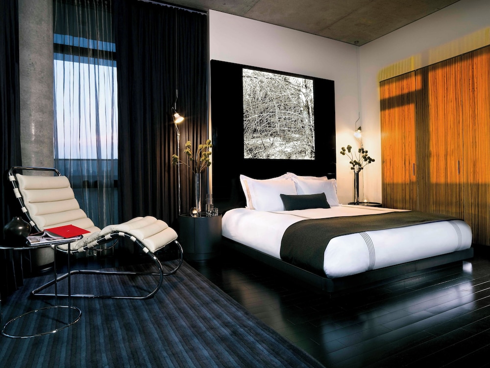 Suite, Corner (Skyline) photo 3