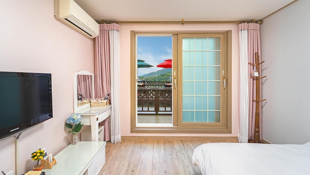 Basic Room, 1 Bedroom (Sirius) photo 2