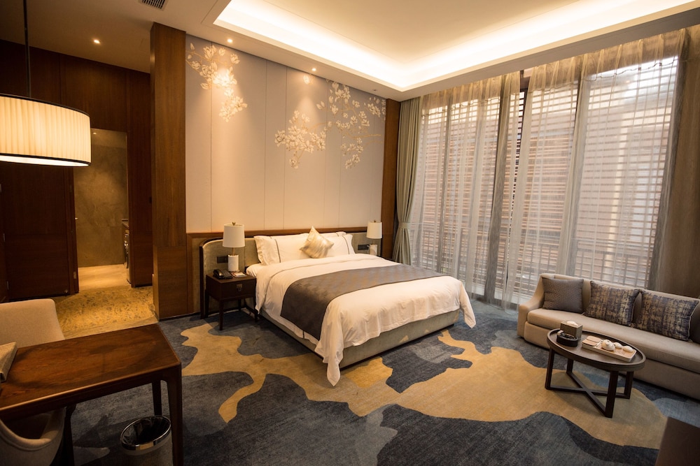 Fairview Queen Room photo 3