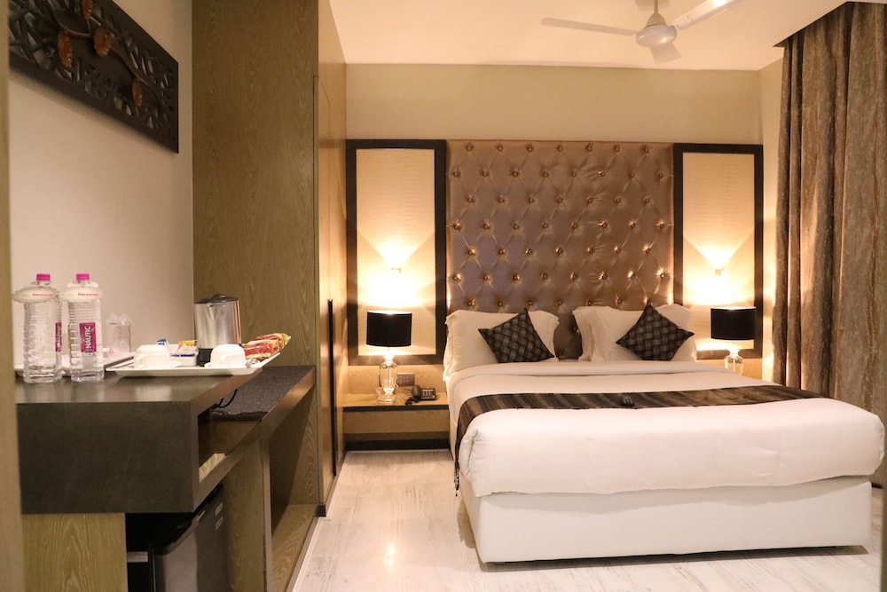 Executive Room - Photo 2