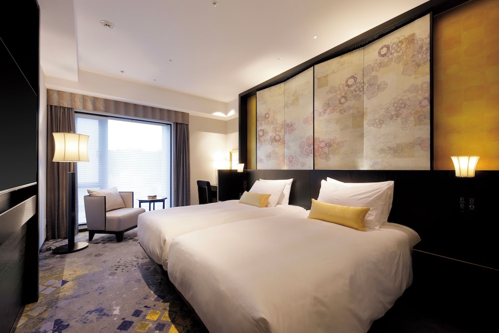 Superior Twin Room, Non Smoking - Photo 1