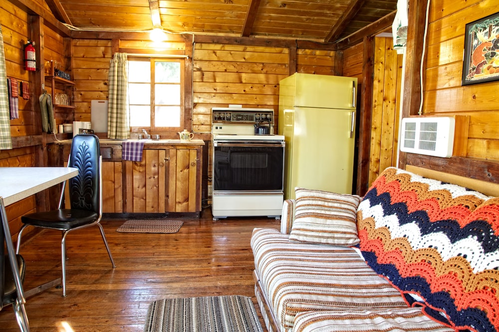Cabin, 1 Bedroom (6)