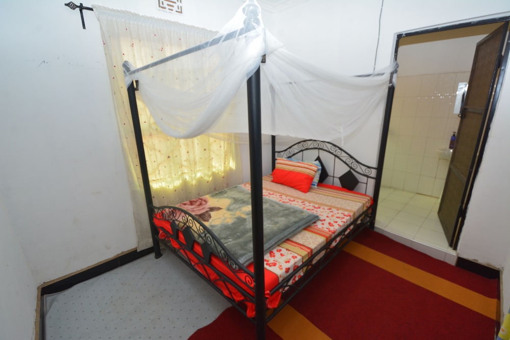 Basic Single Room
