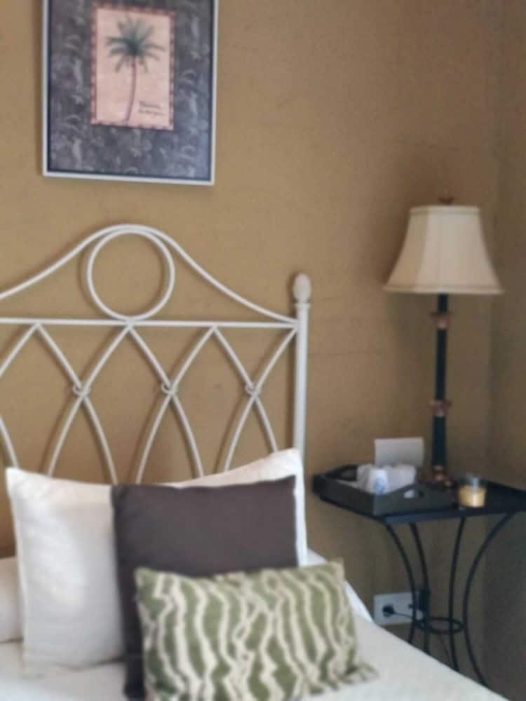 Standard Room - Photo 4