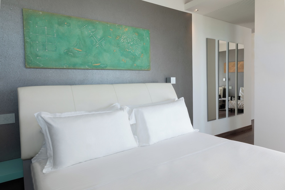 Superior Studio Suite photo 1