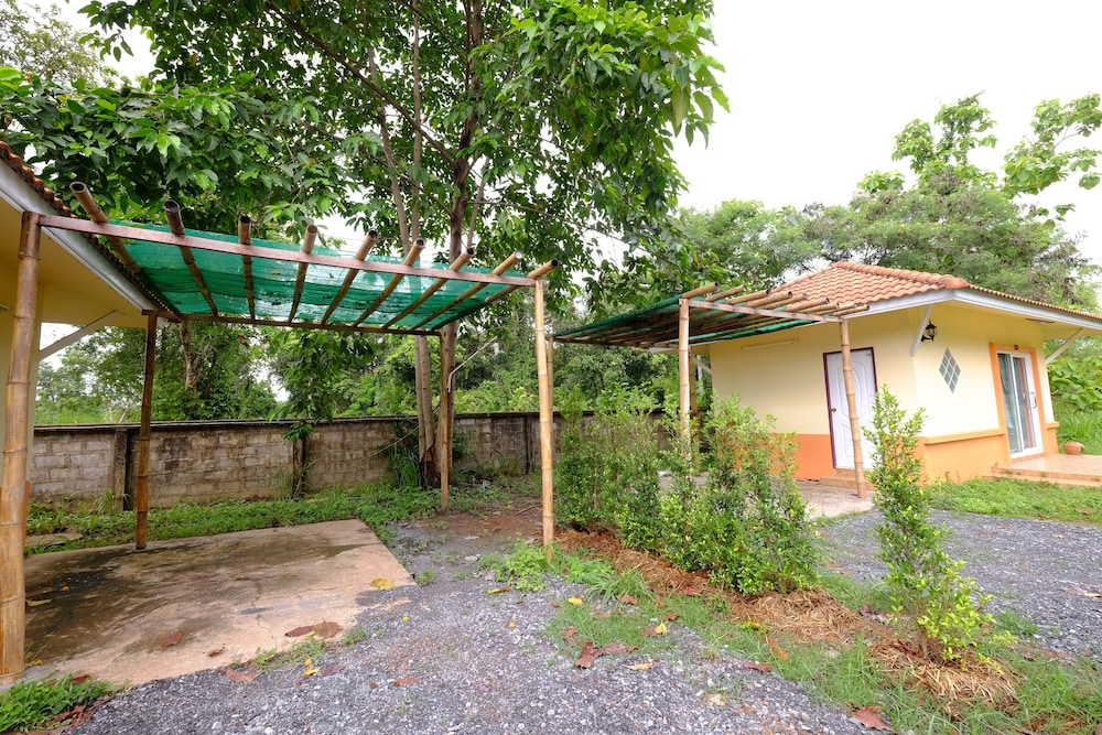 Standard Bungalow