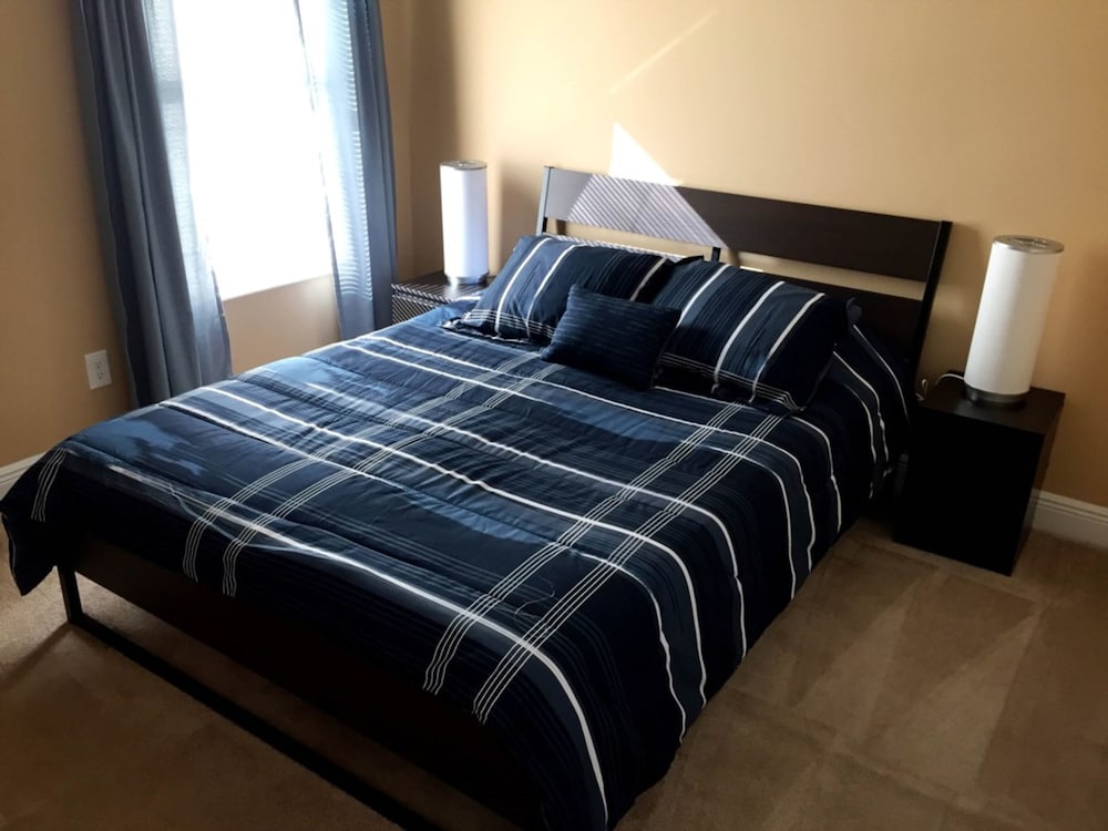 House, 4 Bedrooms