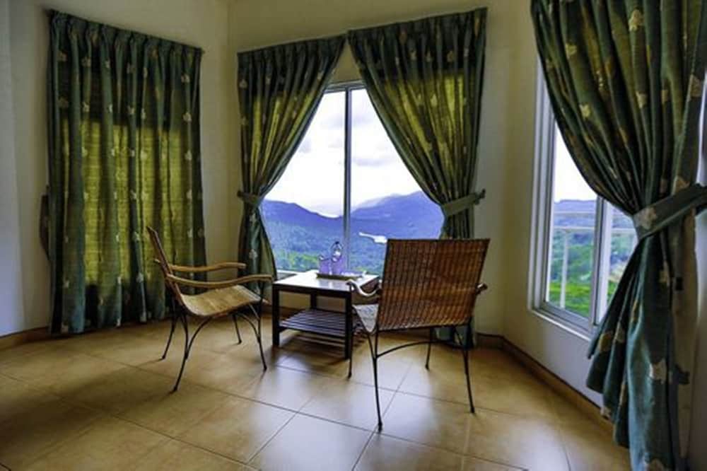 Superior Quadruple Room, 2 Bedrooms, Mountain View photo 2