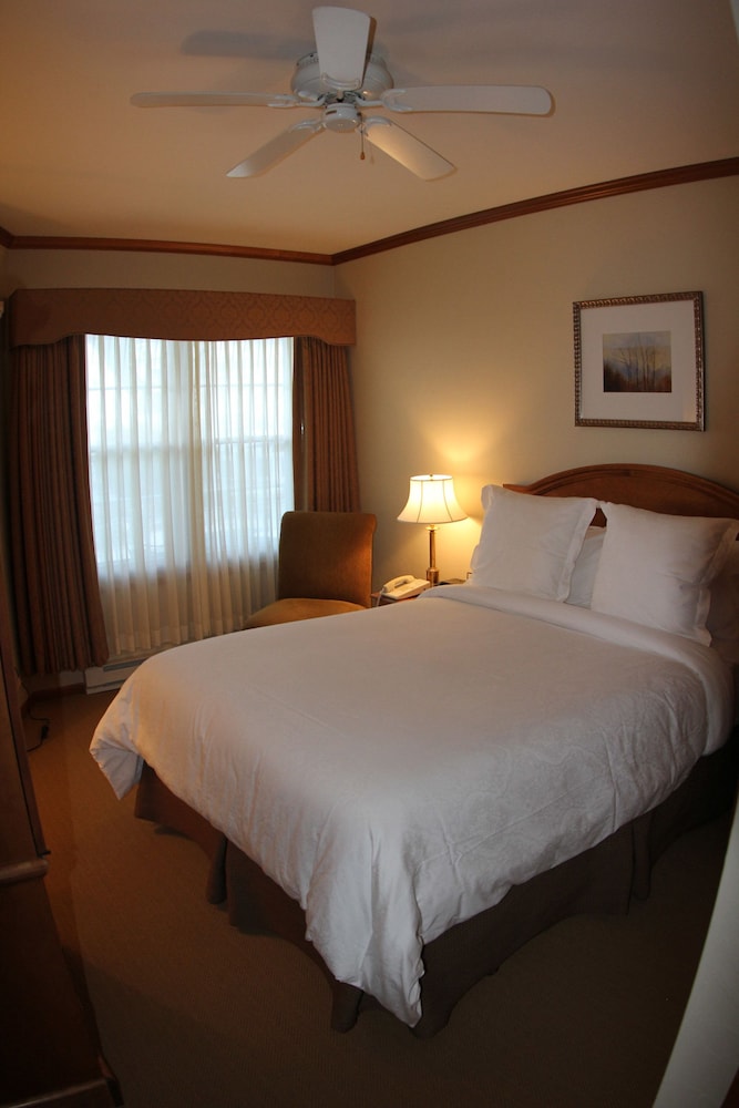 Executive Suite, 2 Bedrooms, Balcony
