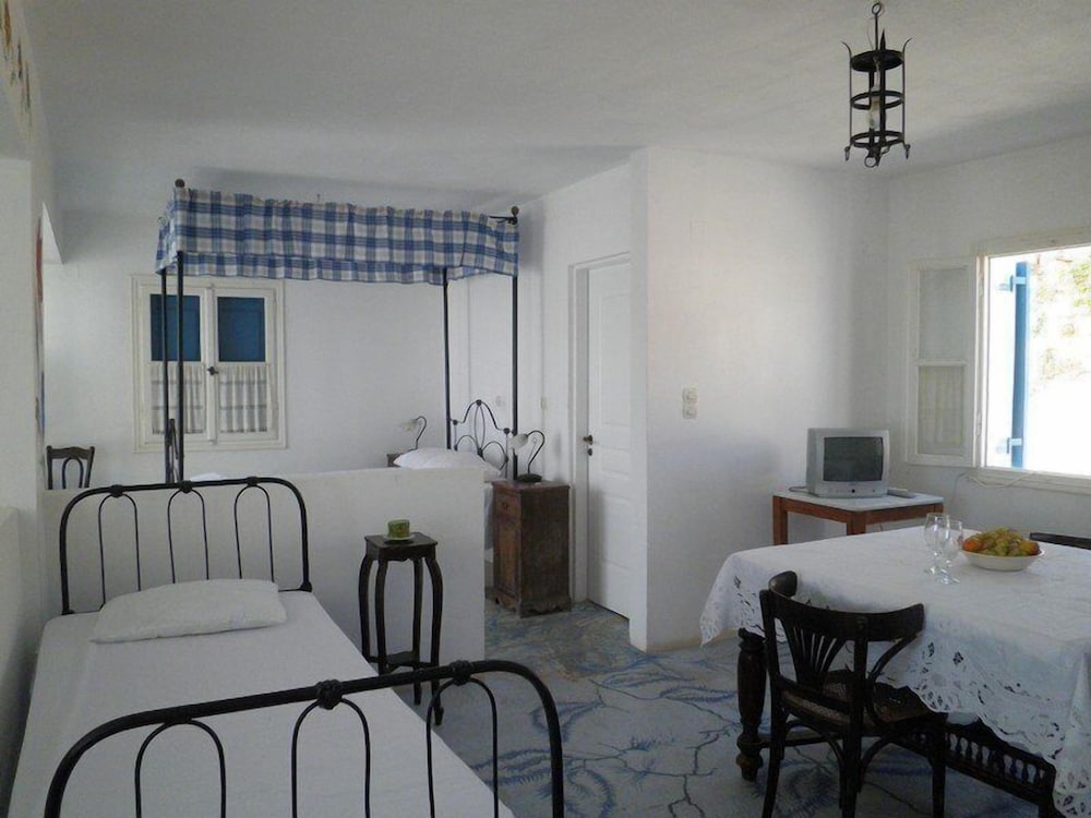 Family Apartment, Balcony, Sea View photo 3