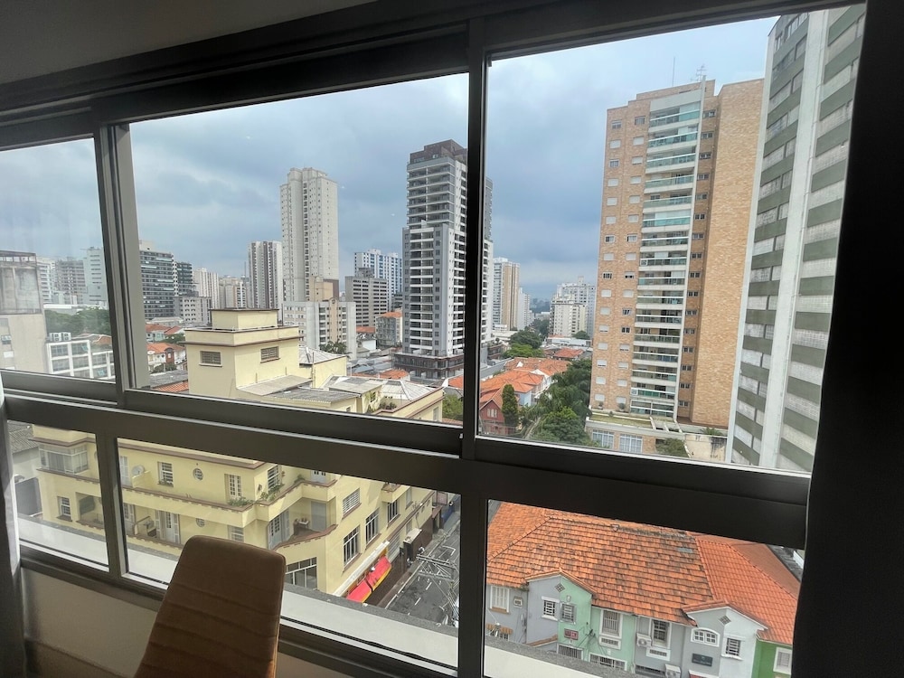 Premium Studio Suite - Photo 6
