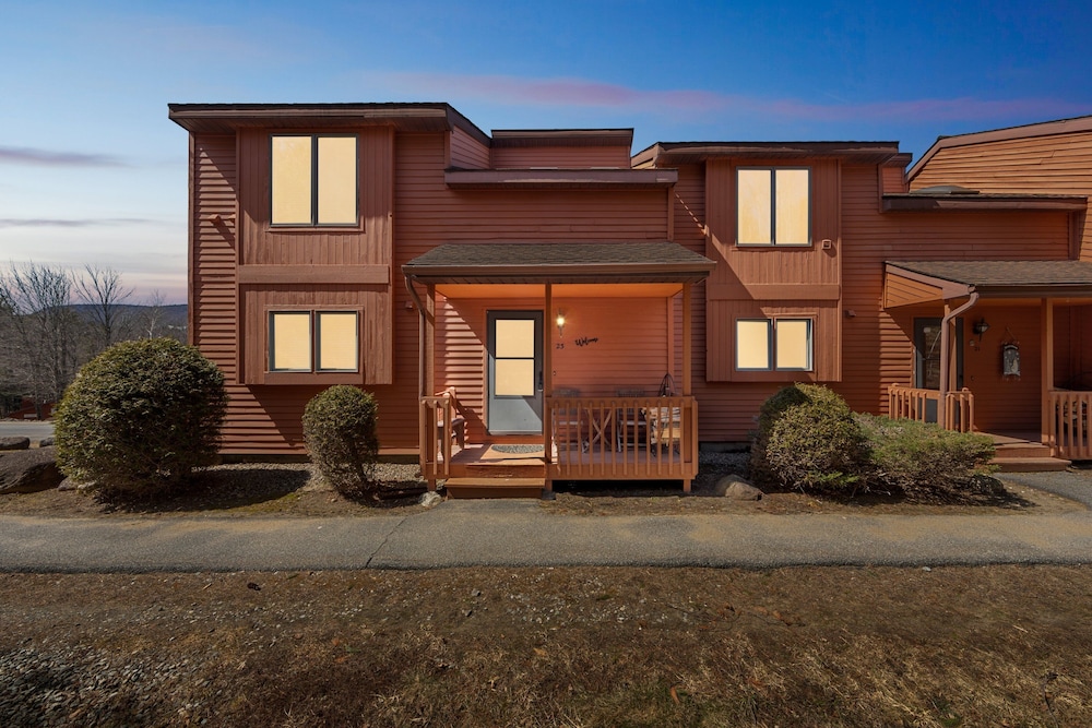 Townhome, 2 Bedrooms